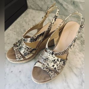 Anne Klein snake print wedge sandals . Womens sz 7.5